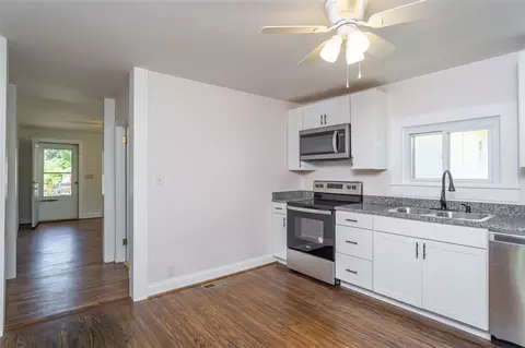 111 Robinson Ave, Easley, SC 29640 photo 12