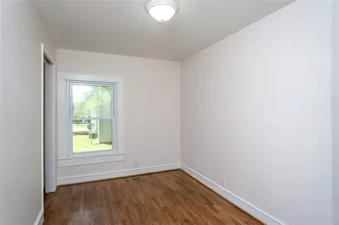 111 Robinson Ave, Easley, SC 29640 photo 8