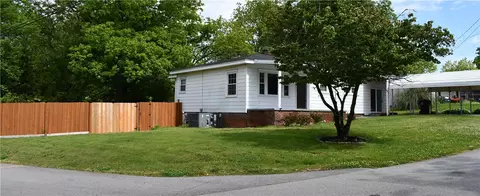 4 Dendy St, Pelzer, SC 29669 photo 4