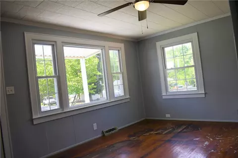 4 Dendy St, Pelzer, SC 29669 photo 8