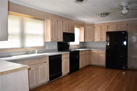 4 Dendy St, Pelzer, SC 29669 photo 42