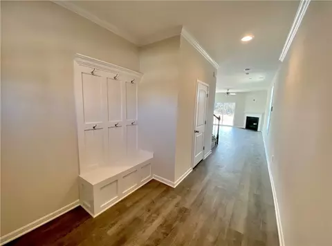 320 Phillips Dr, Pendleton, SC 29670 photo 3