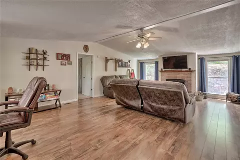 131 View Point Rd, Pickens, SC 29671 photo 6