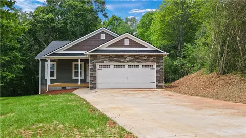 110 Dana Lynn Ln, Pendleton, SC 29670 photo 3