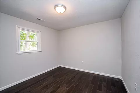 1333 Farmer Rd, Starr, SC 29684 photo 10