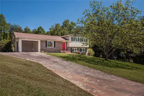 100 Heaton Cir, Easley, SC 29640 photo 1