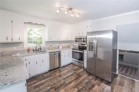 100 Heaton Cir, Easley, SC 29640 photo 14