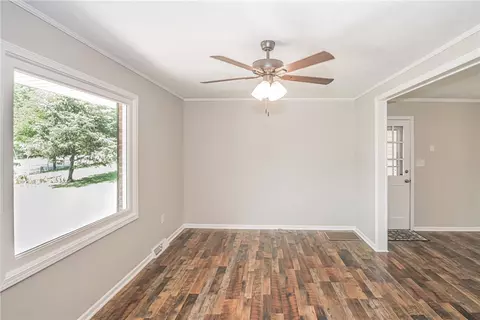 100 Heaton Cir, Easley, SC 29640 photo 7