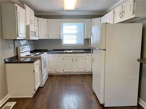 6 Pinecrest Dr, Williamston, SC 29697 photo 6