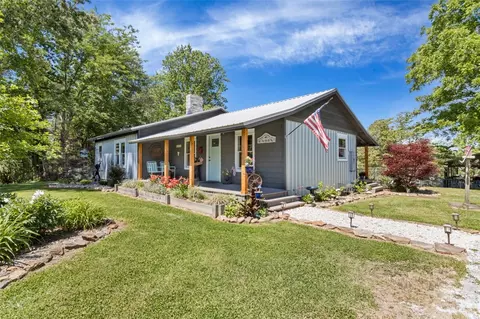 111 Loop Rd, Walhalla, SC 29691 photo 1