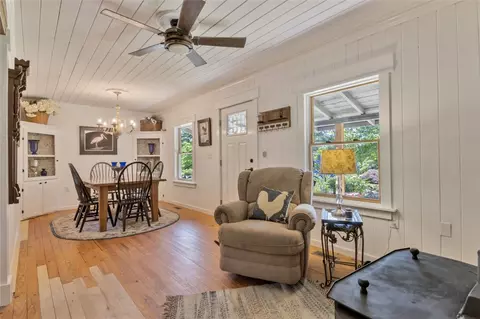 111 Loop Rd, Walhalla, SC 29691 photo 9