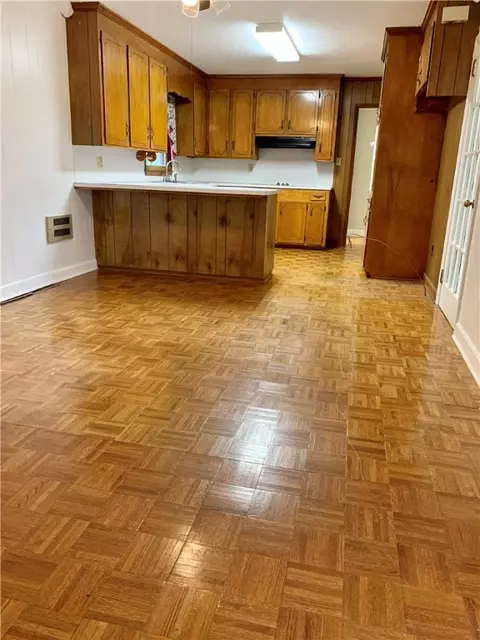 511 Central St, Iva, SC 29655 photo 6