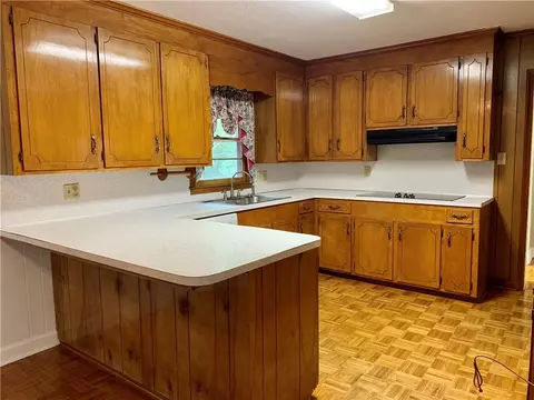 511 Central St, Iva, SC 29655 photo 8