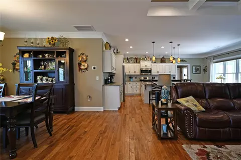 302 Rampey St, Easley, SC 29640 photo 10
