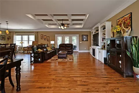 302 Rampey St, Easley, SC 29640 photo 6