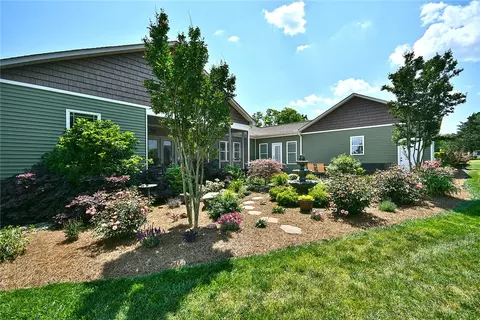 302 Rampey St, Easley, SC 29640 photo 34