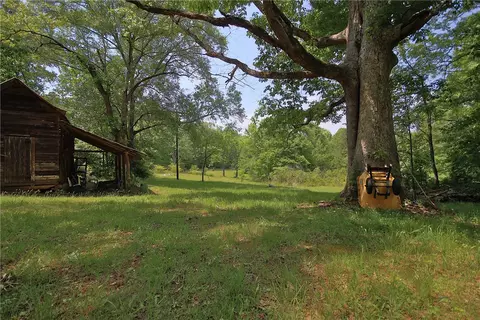 227 Lakeside Dr, Walhalla, SC 29691 photo 9