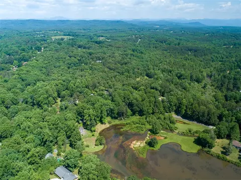 227 Lakeside Dr, Walhalla, SC 29691 photo 13