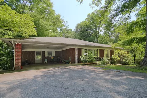 227 Lakeside Dr, Walhalla, SC 29691 photo 3