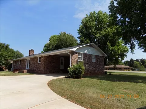 1506 Bolt Dr, Anderson, SC 29621 photo 35