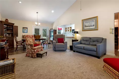 322 Micasa Dr, Pendleton, SC 29670 photo 7