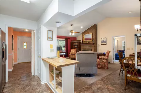 322 Micasa Dr, Pendleton, SC 29670 photo 11
