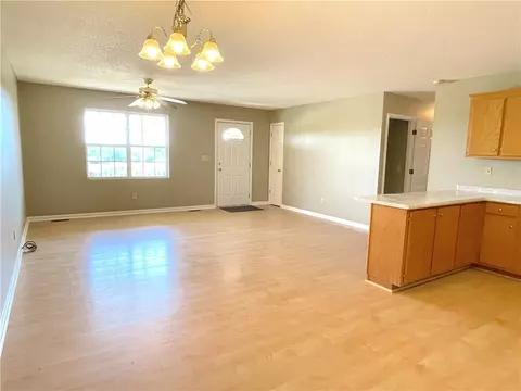 117 Sky View Dr, Walhalla, SC 29691 photo 8