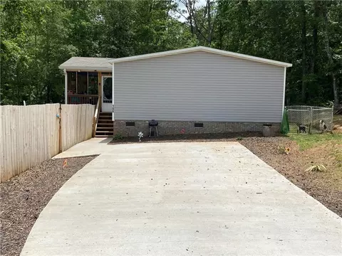 106 Gary Ct, Easley, SC 29640 photo 3