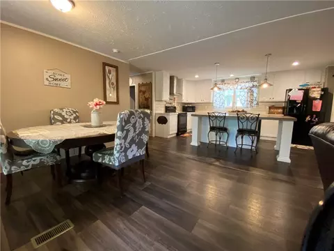 106 Gary Ct, Easley, SC 29640 photo 6