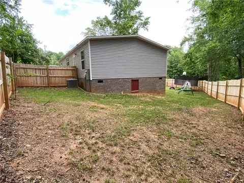 106 Gary Ct, Easley, SC 29640 photo 35