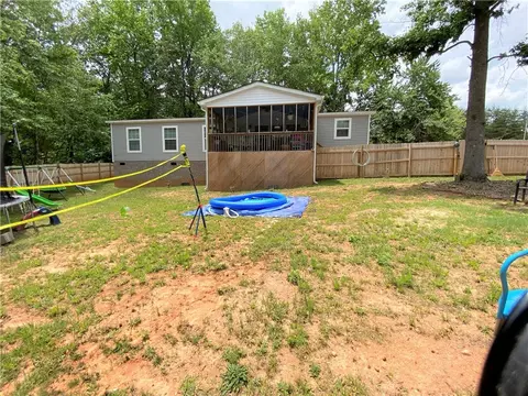 106 Gary Ct, Easley, SC 29640 photo 33