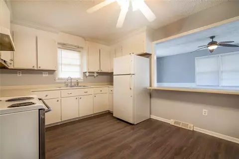 202 Evergreen St, Easley, SC 29642 photo 7