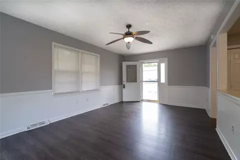 202 Evergreen St, Easley, SC 29642 photo 5