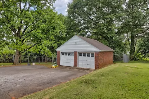 212 Pendleton St, Pickens, SC 29671 photo 46