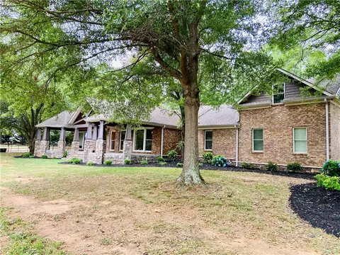 111 Ida Dacus Way, Williamston, SC 29697 photo 2