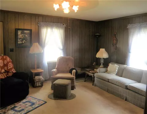 217 S 7th St, Easley, SC 29640 photo 7