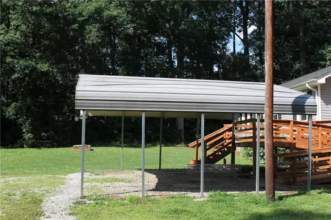 809 W Main St, Pickens, SC 29671 photo 4