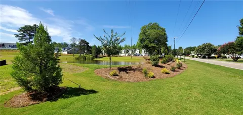 211 Rosecroft Dr, Easley, SC 29642 photo 4