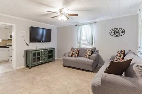 2 Fuller St, Pelzer, SC 29669 photo 3