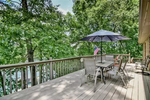 313 Harbor Dr, Seneca, SC 29672 photo 8