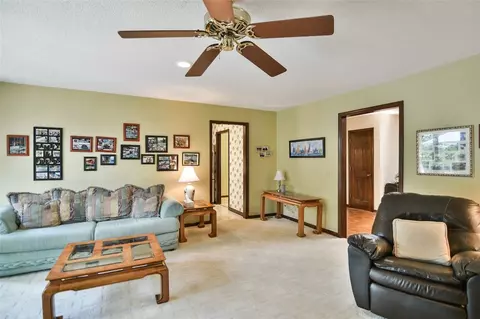 313 Harbor Dr, Seneca, SC 29672 photo 11