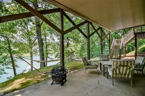 313 Harbor Dr, Seneca, SC 29672 photo 32