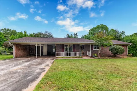 106 Dorr Cir, Easley, SC 29640 photo 1