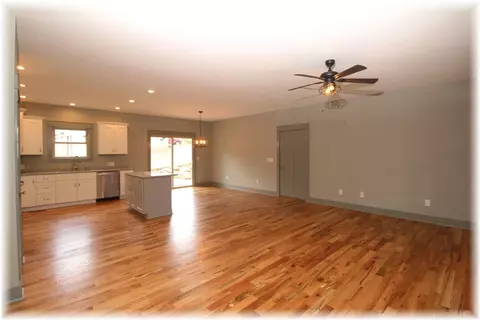 104 Timberlane Dr, Walhalla, SC 29691 photo 5