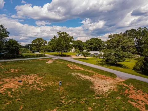 126 Lodge Rd, Pendleton, SC 29670 photo 8