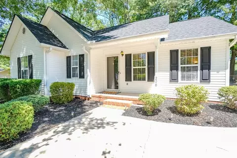 206 Longview Dr, Williamston, SC 29697 photo 1