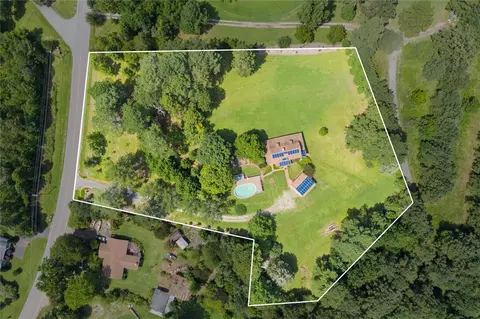 1005 Old Seneca Rd, Central, SC 29630 photo 1