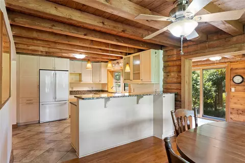 1005 Old Seneca Rd, Central, SC 29630 photo 8