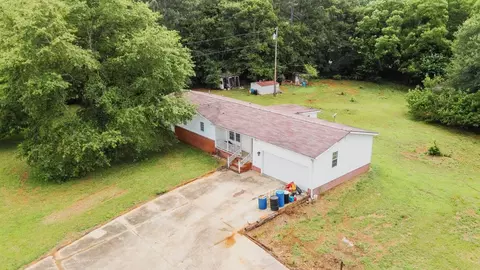 405 Eastview Dr, Pendleton, SC 29670 photo 3