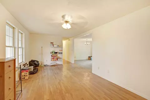 405 Eastview Dr, Pendleton, SC 29670 photo 5
